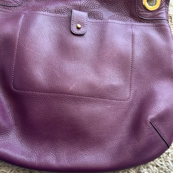 Elegant Purple Handbag - Picture 11 of 12